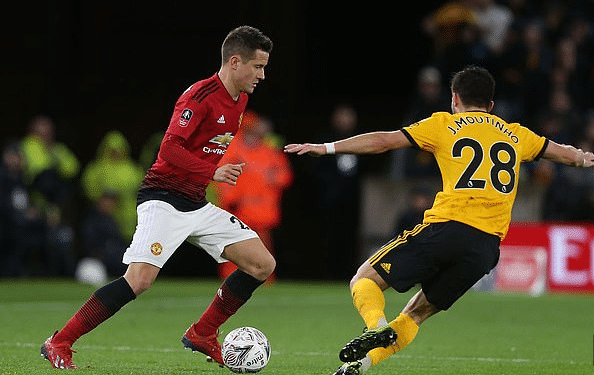 簡約而沉穩 簡約而沉穩