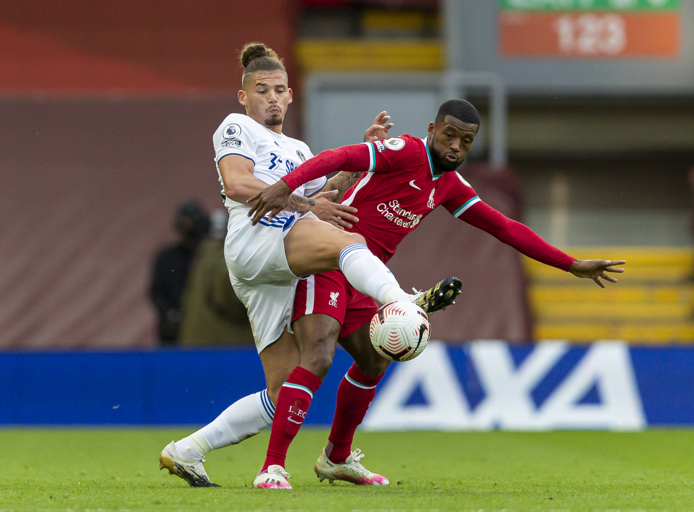 不乏类似的 不乏类似的